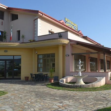 Hotel Ristorante111 Villapiana Exteriör bild